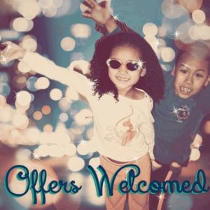 ✨ALL REASONABLE OFFERS WELCOMED ✨